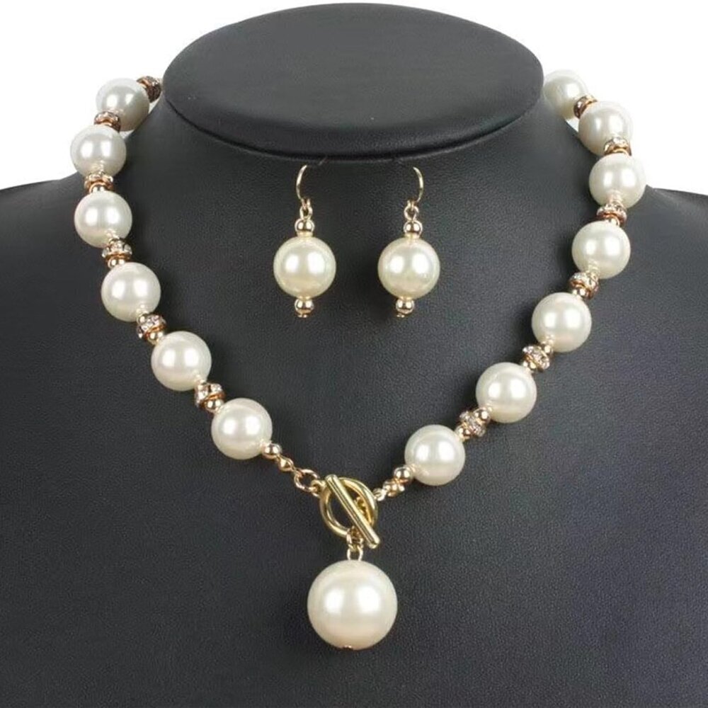 Chunky Pearl Necklace Set for Women Gold Pearl Choker Earrings Jewelry - Picture 6 of 6